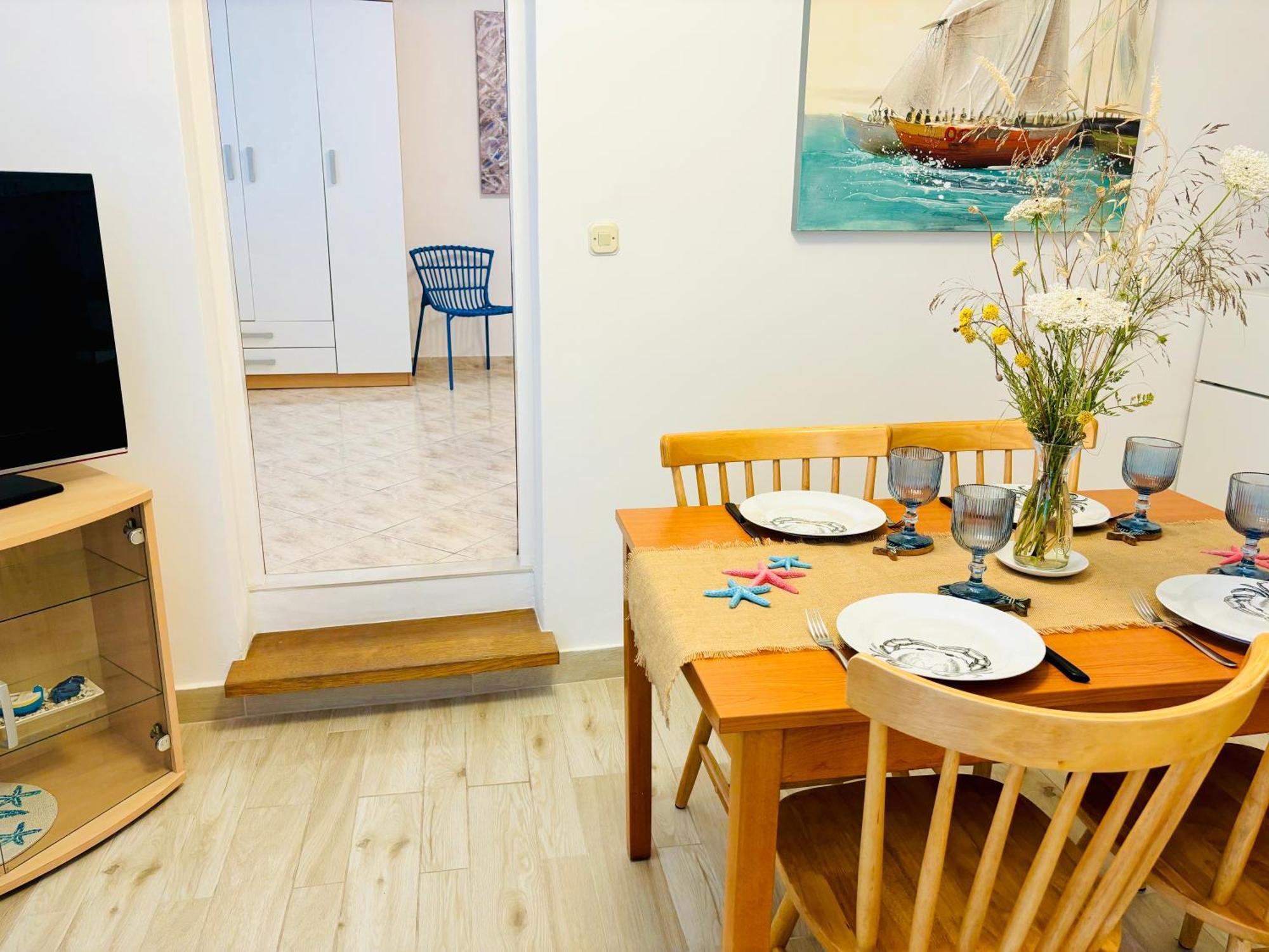 Sunny Elza 2 Apartment *
